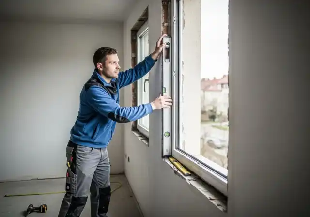 Fenstereinbau München – Montage RAL-Standard